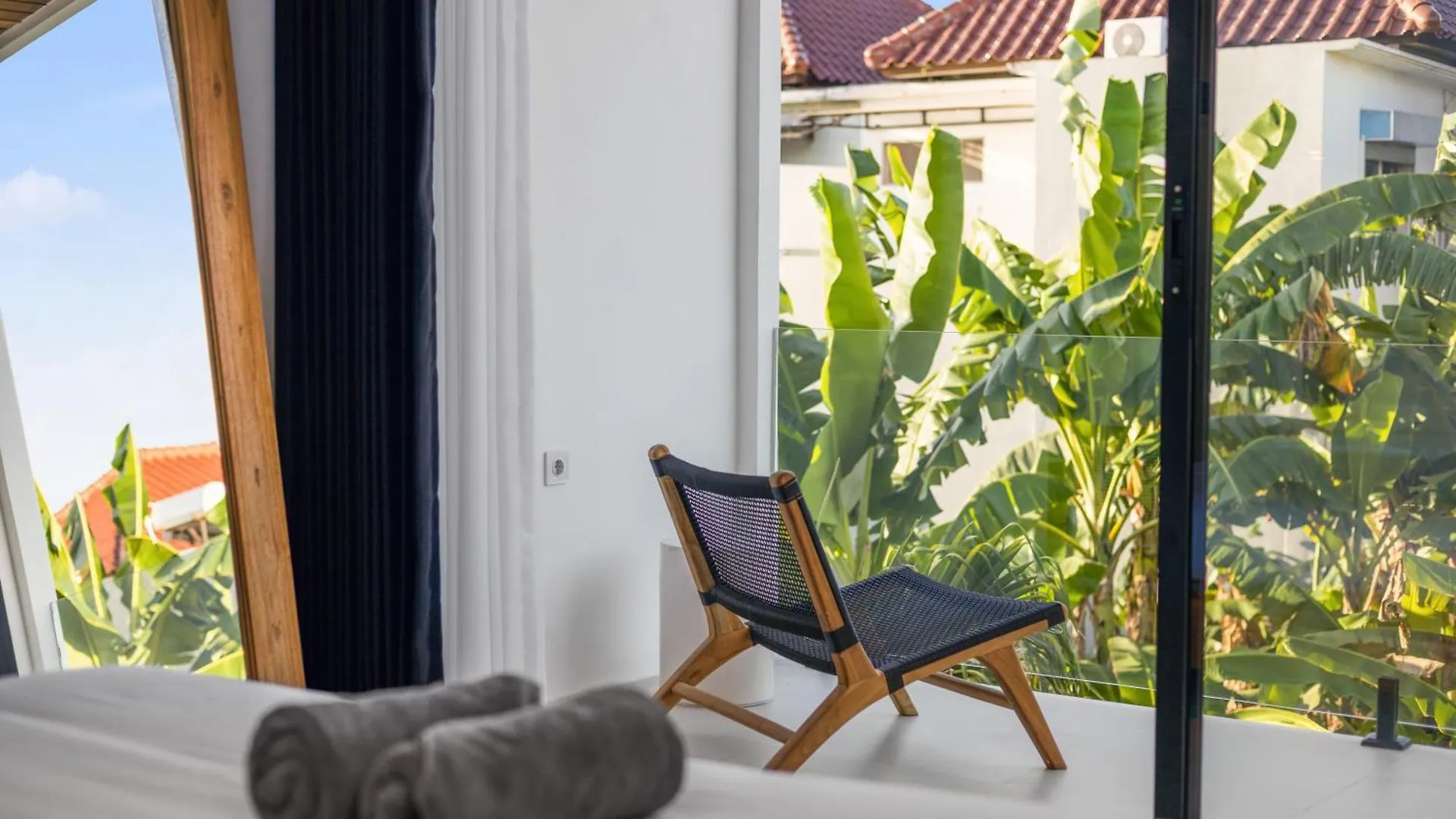 White Residence - Art & Boutique Villas Seminyak  Seminyak (Bali)